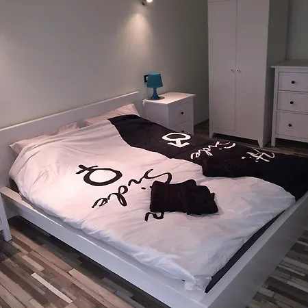 Inner City Hostel Apartmán